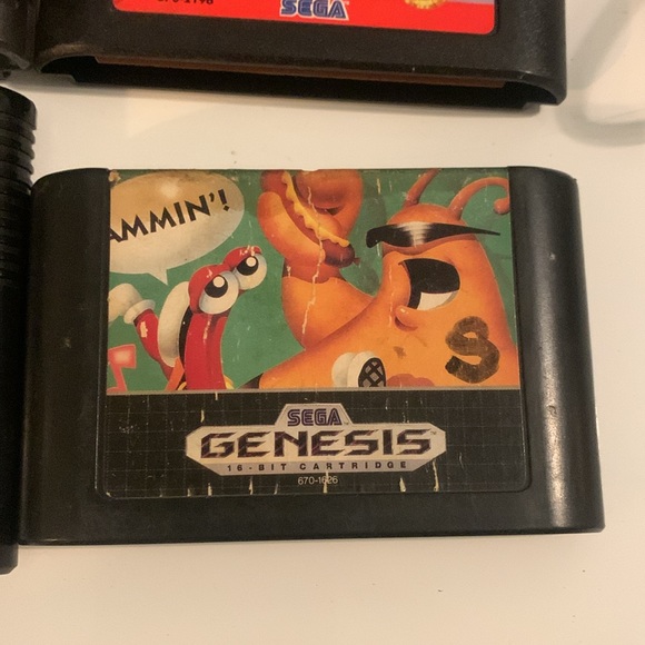 Super bundle! Sega genesis console game genie and games - Picture 7 of 12